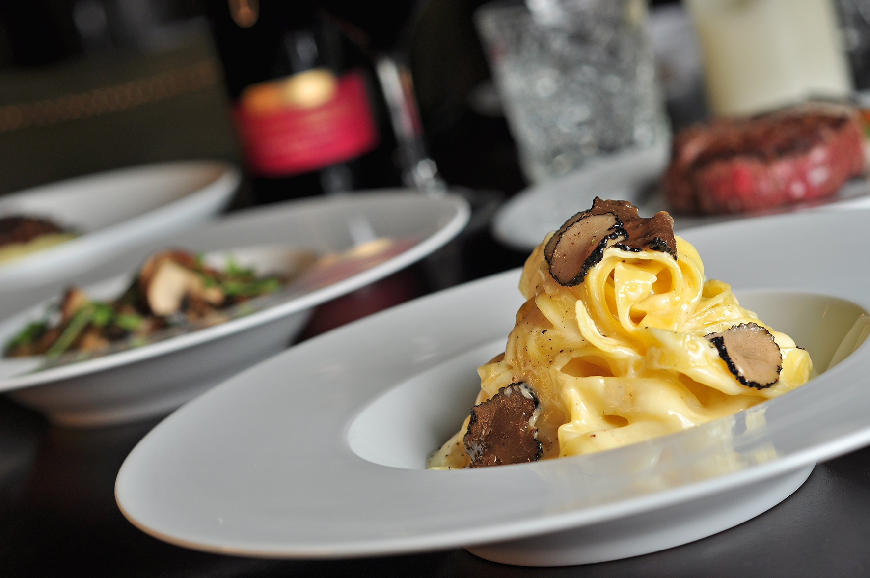 Trufa nunca é demais e o 31 d’Armada prova isso. Dos risottos às massas, descubra os novos pratos com este ingrediente