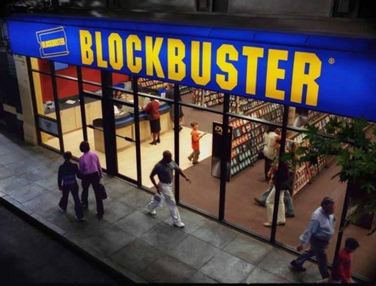 Já só há uma loja Blockbuster no mundo