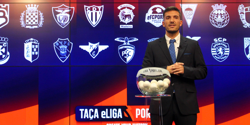 Ana Maria apresentou queixa contra médico por violação. Dois anos depois, foi encaminhada para o mesmo médico