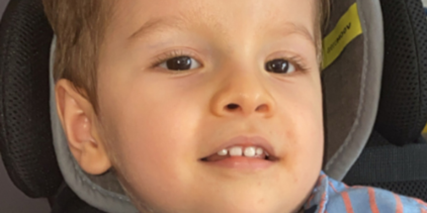 Família de criança com deficiência acusa Nestlé de discriminação