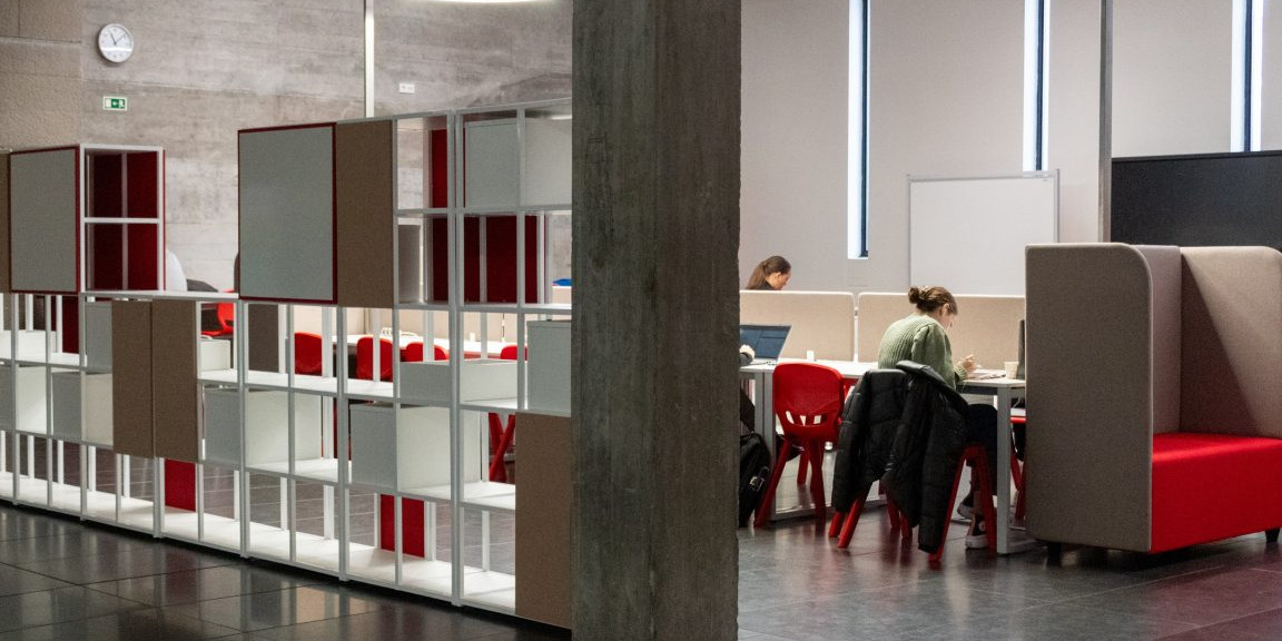 Fotos de Ana Castela nua circulam nas redes sociais mas a cantora nega tudo. “A Internet está podre”