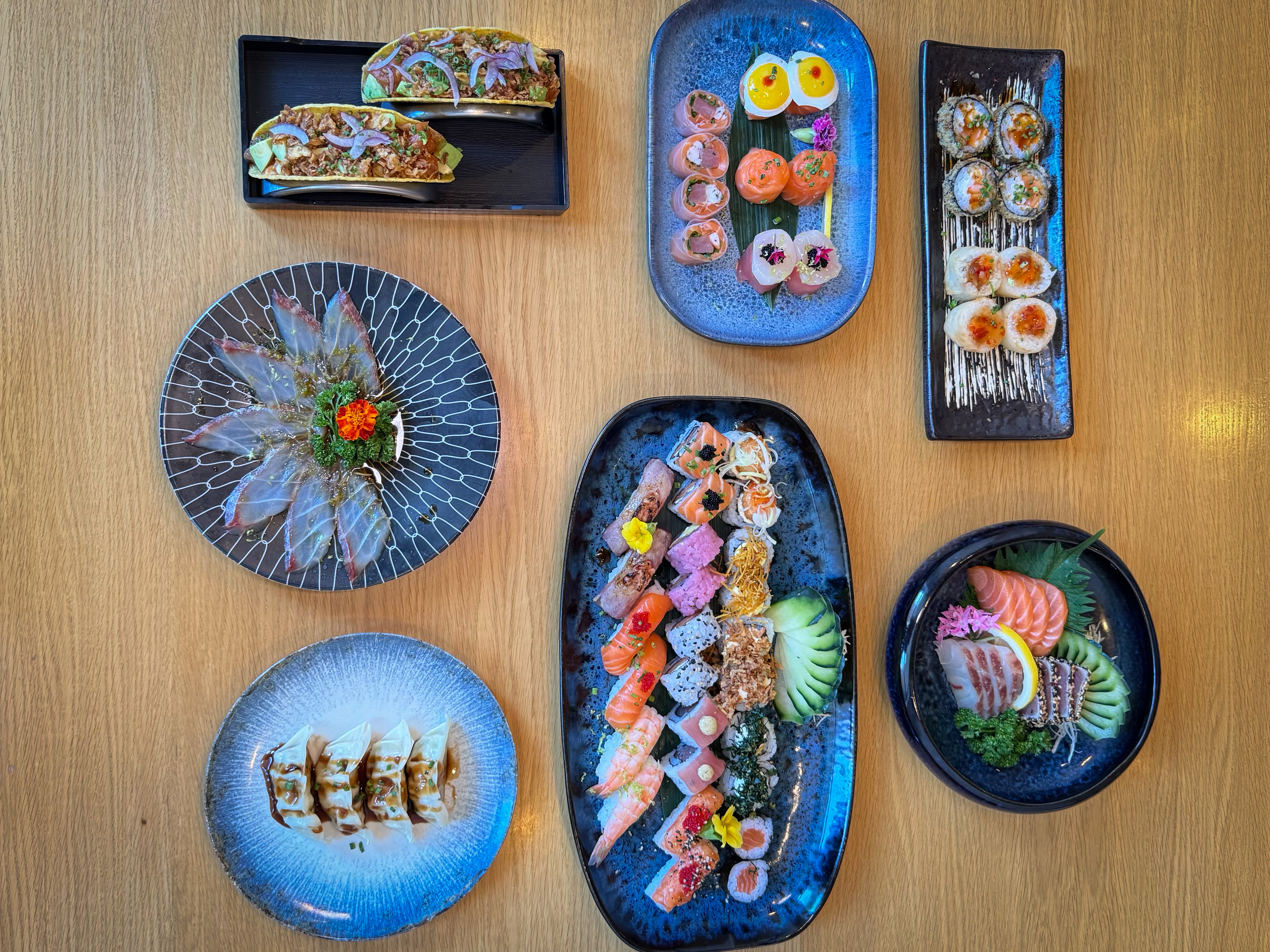 Este restaurante tem sushi à discrição por 30€ e menu degustação com 7 momentos a 35€