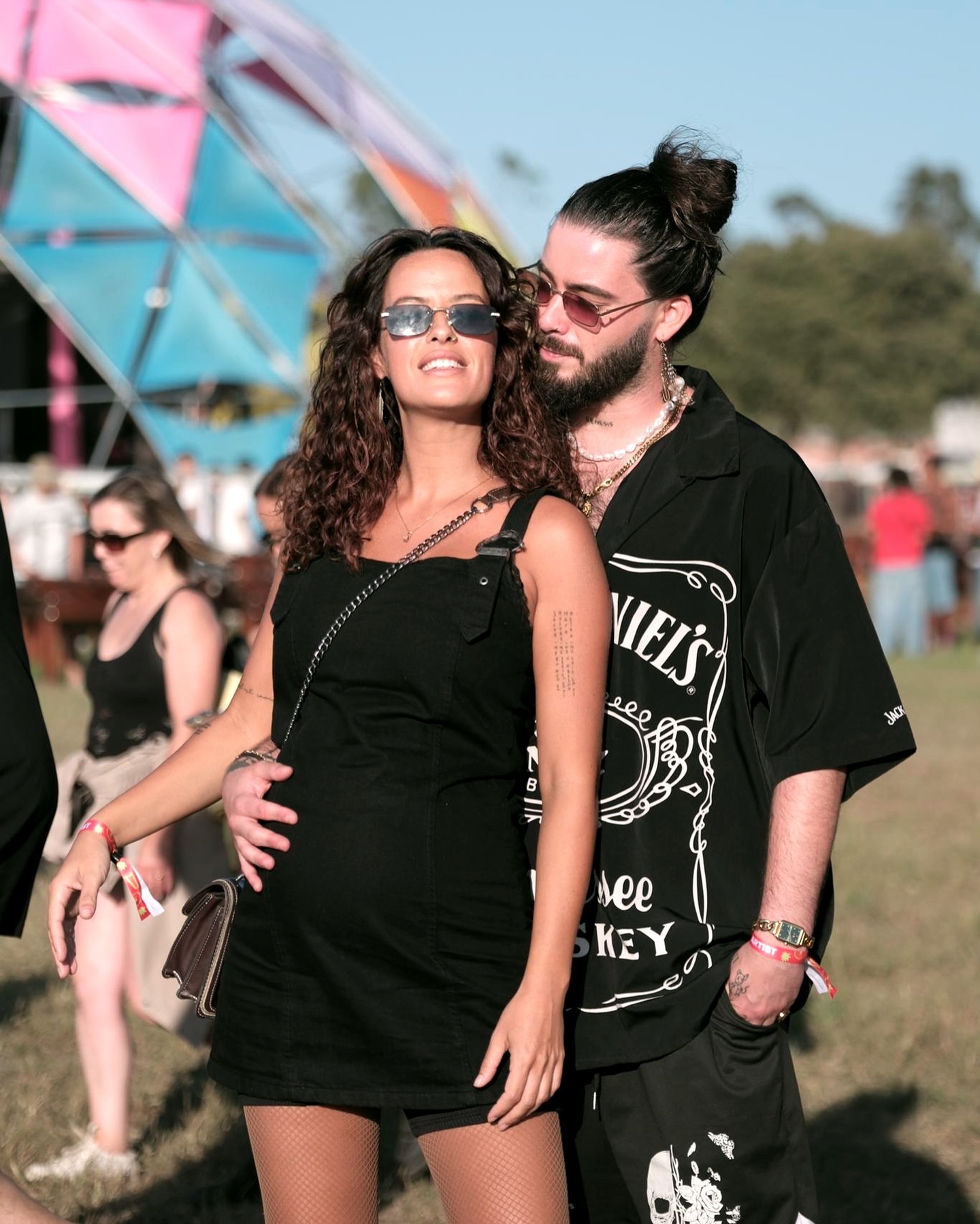 Syro e Mariana Pacheco revelam sexo do bebé sem querer. Cantor descaiu-se em entrevista na rádio