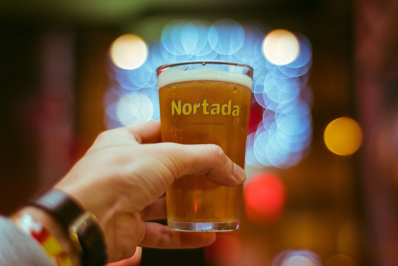 Nortada. Restaurante do Porto está a oferecer 1 litro de cerveja aos almoços e jantares até 19 de novembro