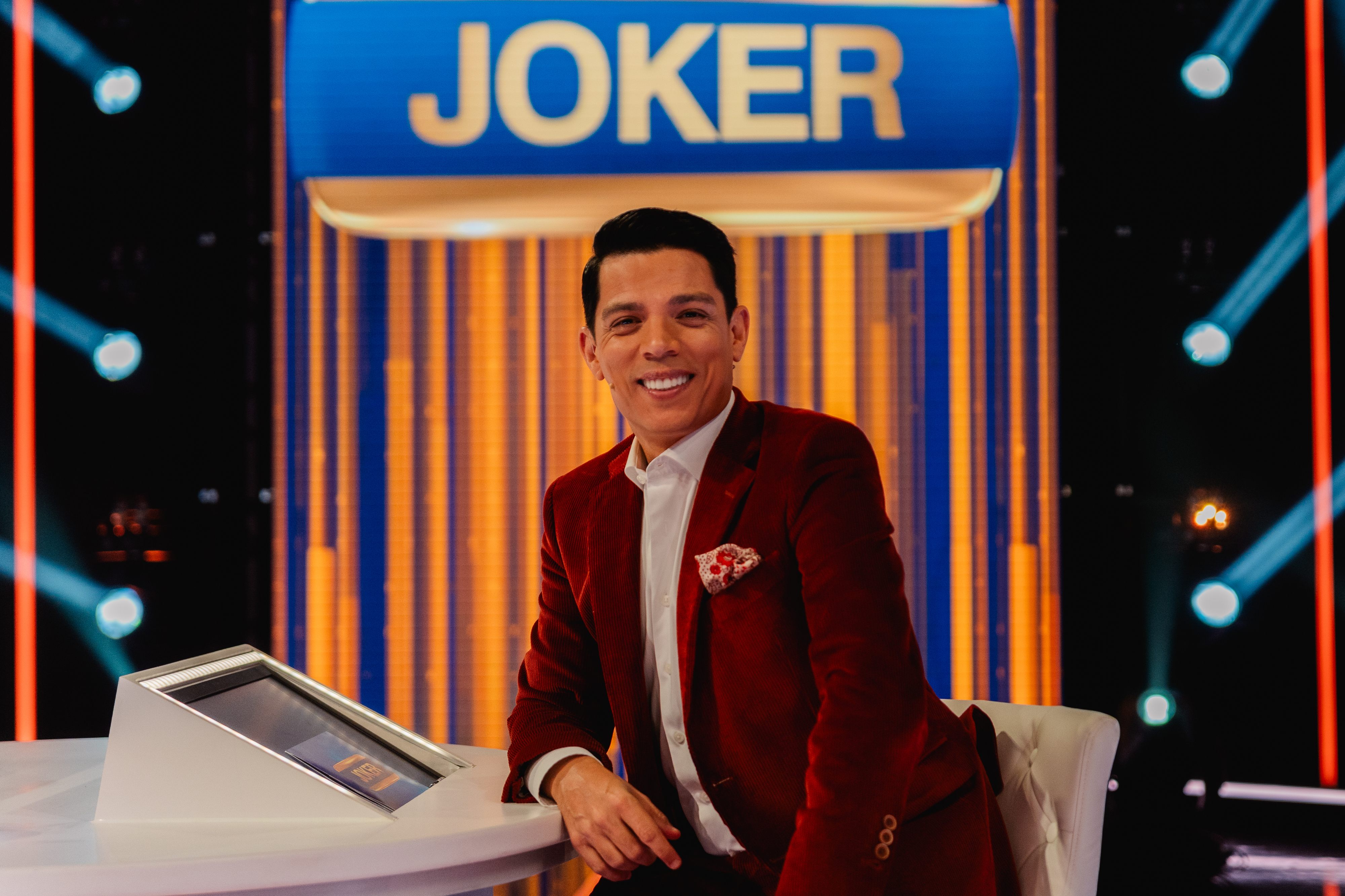 Vasco Palmeirim vai apresentar mais um concurso na RTP1. Saiba quando estreia “The Floor”