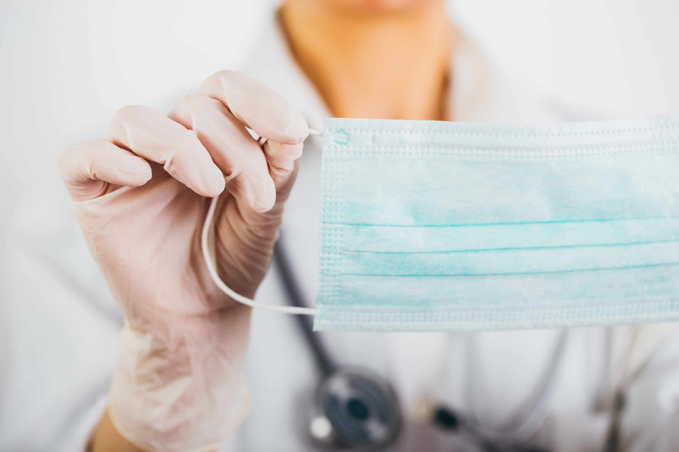 239 especialistas de 32 países diferentes garantem que a COVID-19 se transmite pelo ar