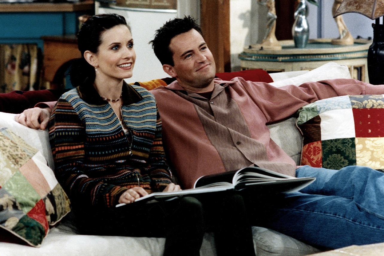 Matthew Perry impediu que Chandler traísse Monica em “Friends”. Saiba porquê
