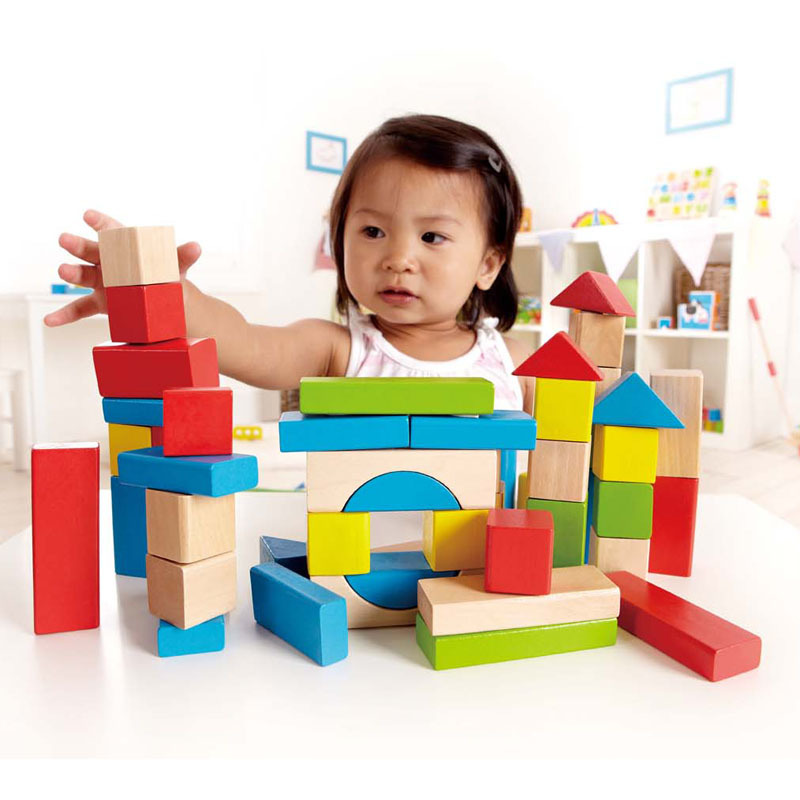 Uriage e Hape juntam-se para oferecer brinquedos a crianças carenciadas este Natal