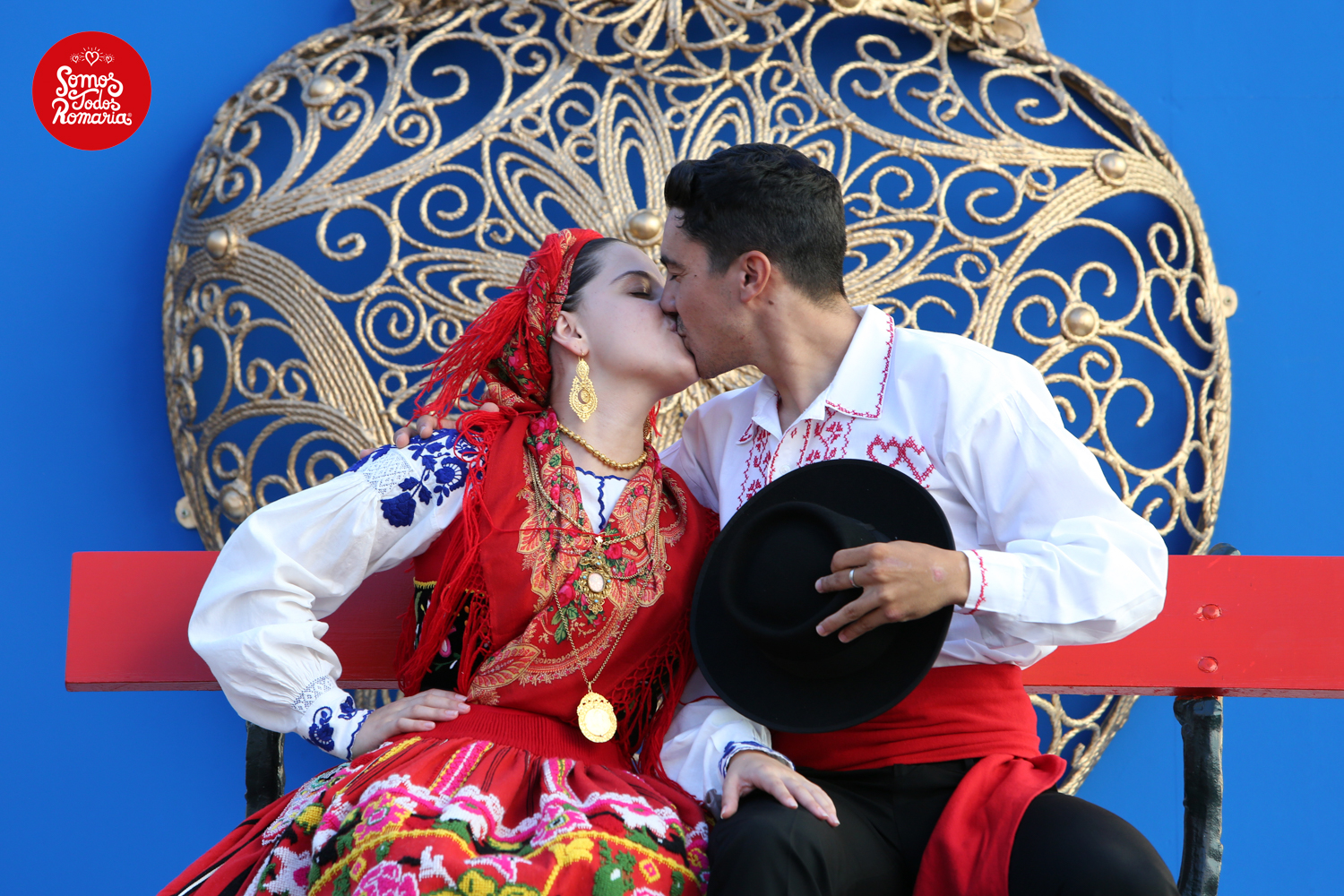 Reis de Viana. Iuri Leitão e namorada desfilam no cortejo da Senhora da Agonia