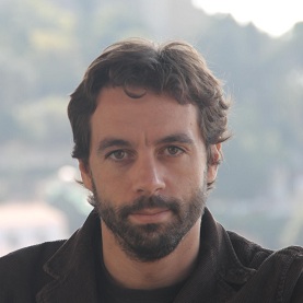 Anne Hathaway usa vestido de 7380€ em “O Diabo Veste Prada 2”. Tudo sobre os primeiros looks