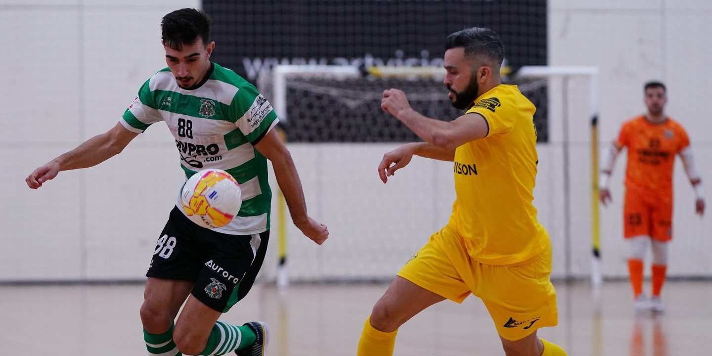 13.ª ronda da Liga de futsal com quatro jogos no domingo. Sporting e Benfica jogam na 2.ª feira