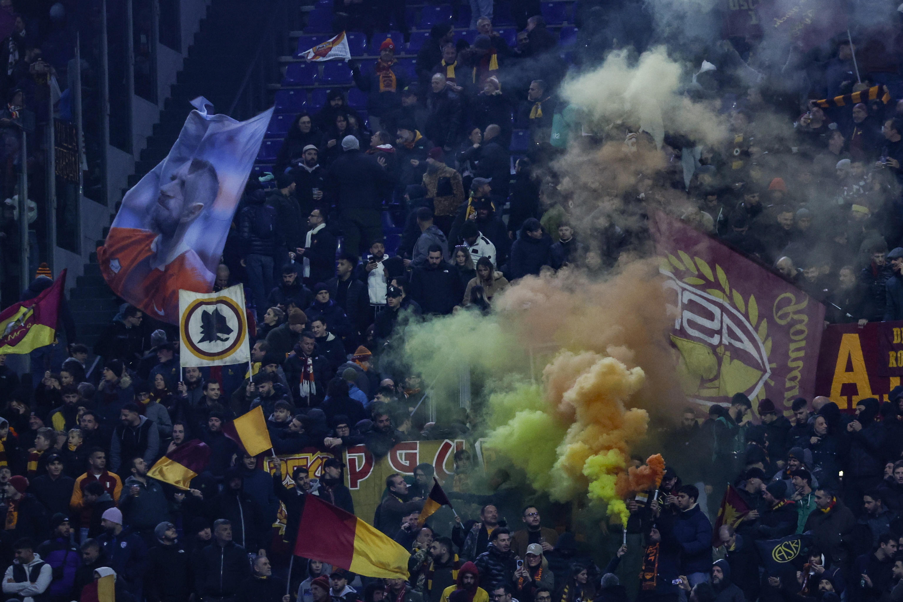 AS Roma punida pela UEFA antes de receber FC Porto