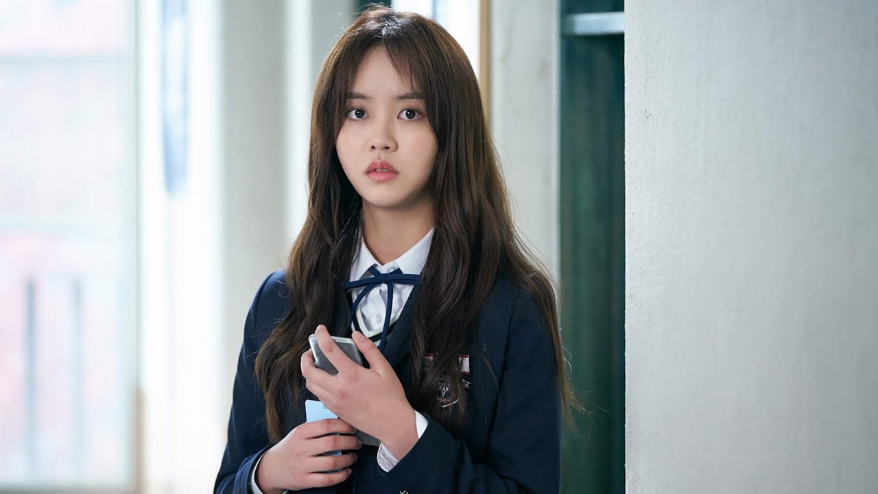 “Love Alarm”. A série coreana da Netflix sobre uma aplicação que promete amor verdadeiro