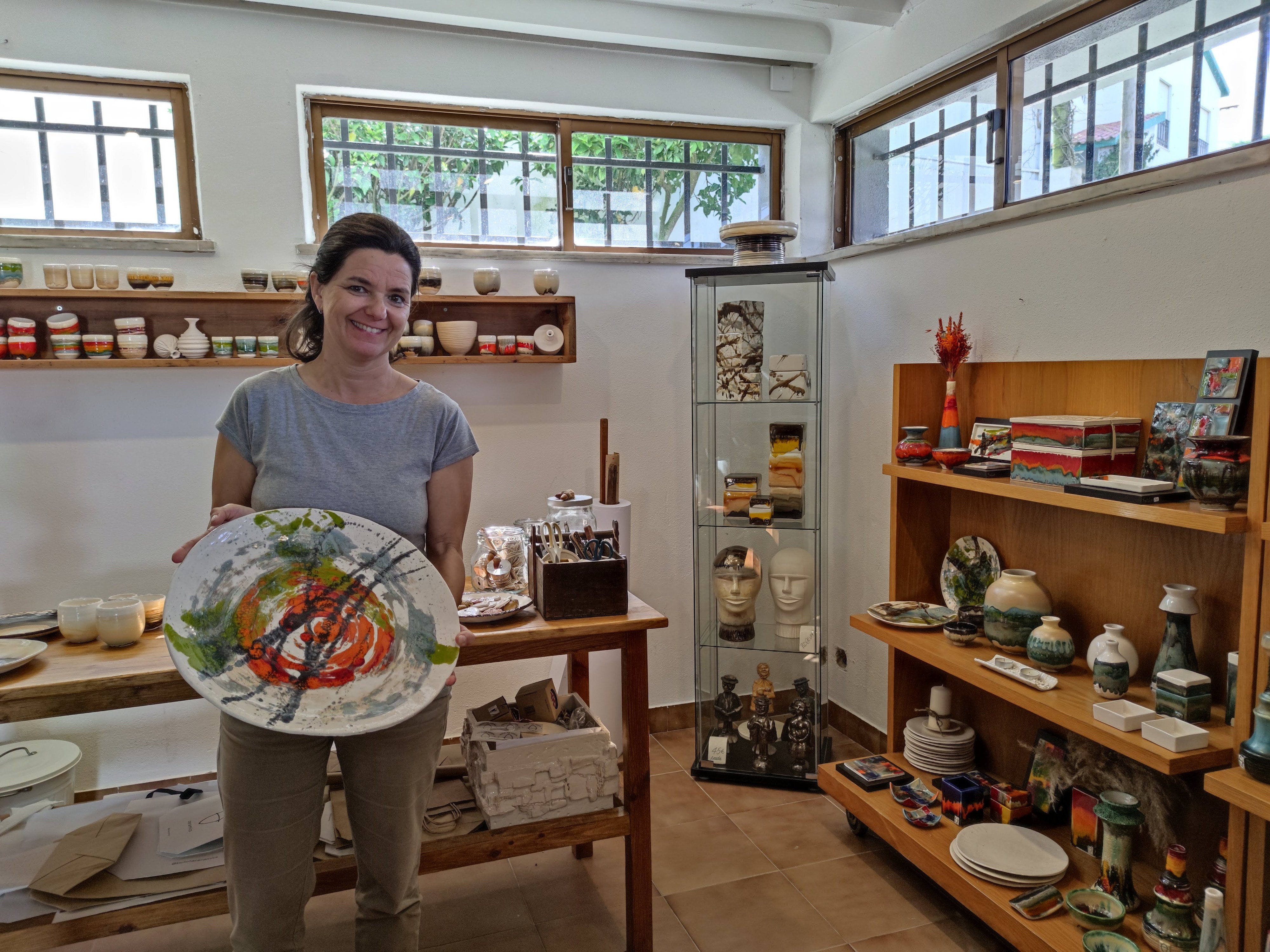 Passámos 24 horas nas Caldas da Rainha e até fizemos loiça (não, não é “dessa” loiça)
