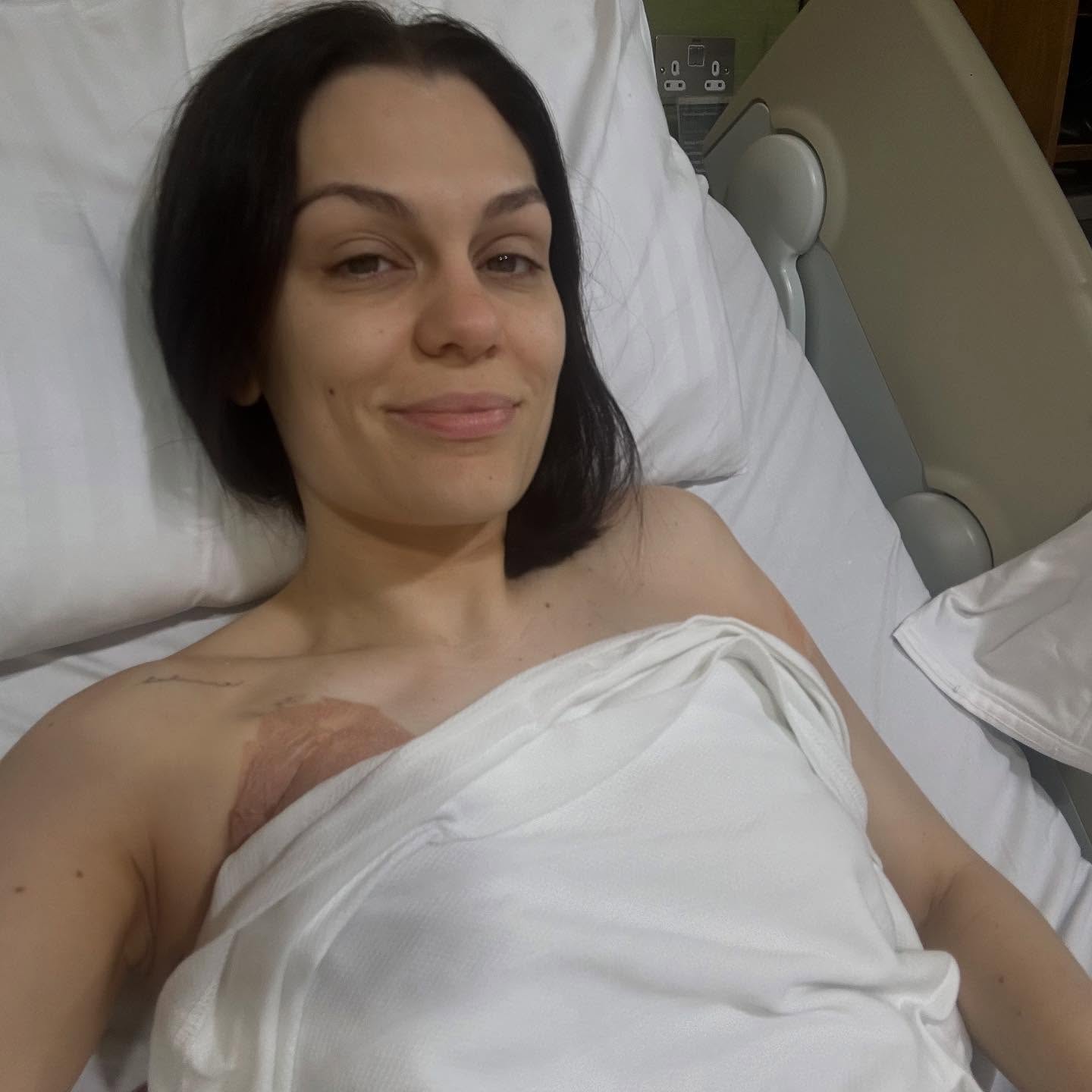 Depois da mastectomia, Jessie J está livre de cancro. Cantora tinha sido diagnosticada no início do mês