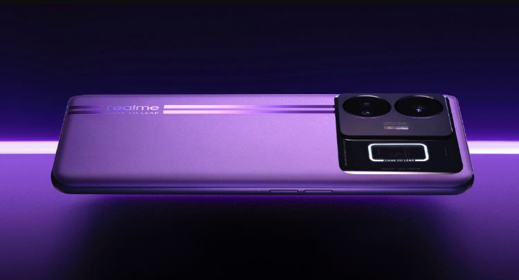 Dos 0 aos 100% de bateria em pouco mais de 9 minutos. Realme GT Neo5 quer bater recordes no carregamento