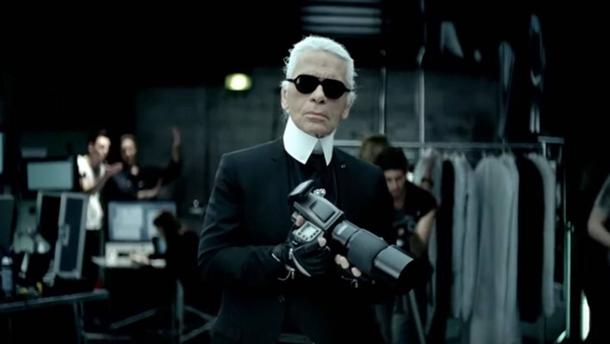 L’Oréal Paris lança coleção de maquilhagem inspirada nas criações de Karl Lagerfeld