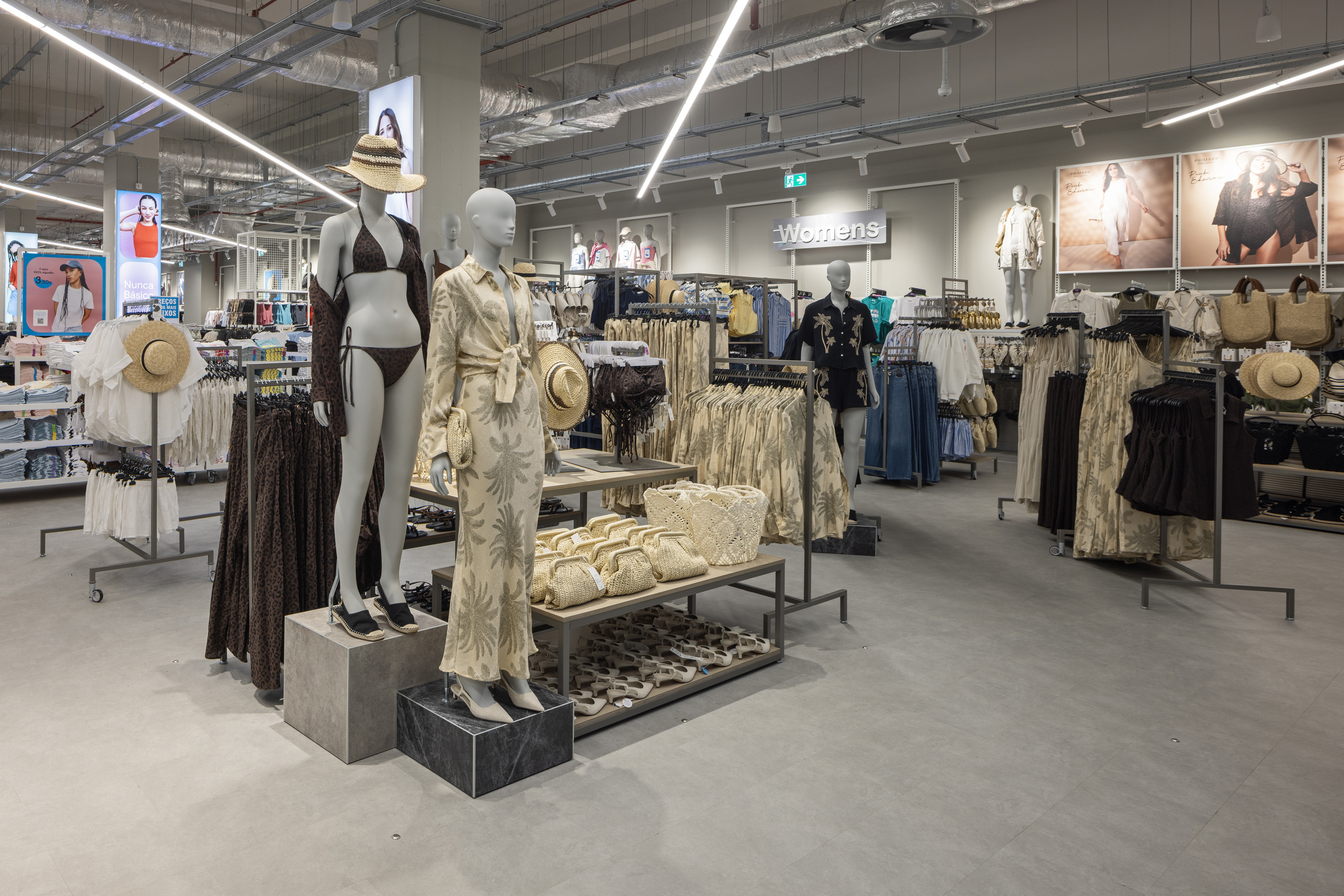 Há mais uma Primark em Portugal. Saiba onde fica a nova loja e veja as fotos do espaço