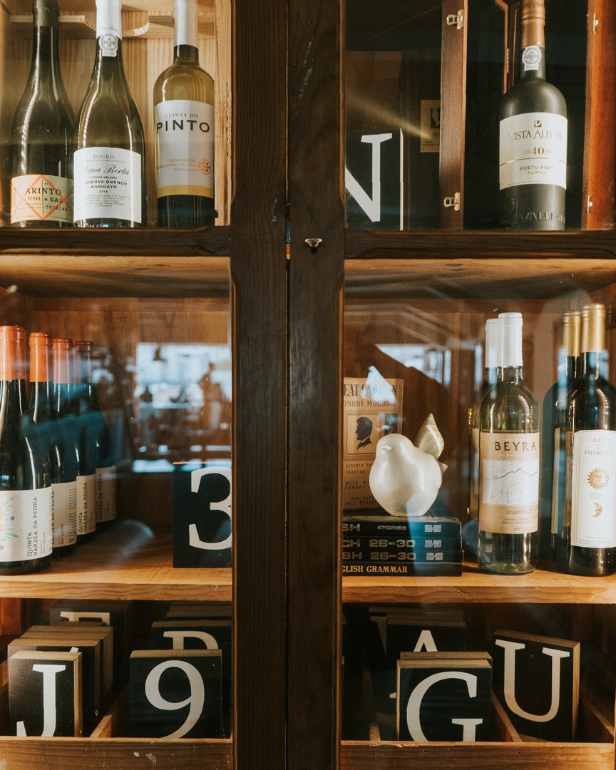 Terraço Editorial. Se os vinhos fossem livros, neste restaurante há do clássico ao romance viciante