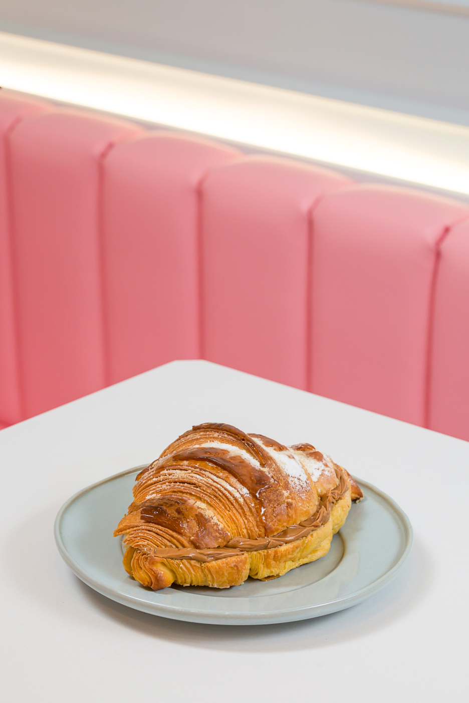 Gosta de croissants? E de caramelo salgado? Então prepare-se para isto