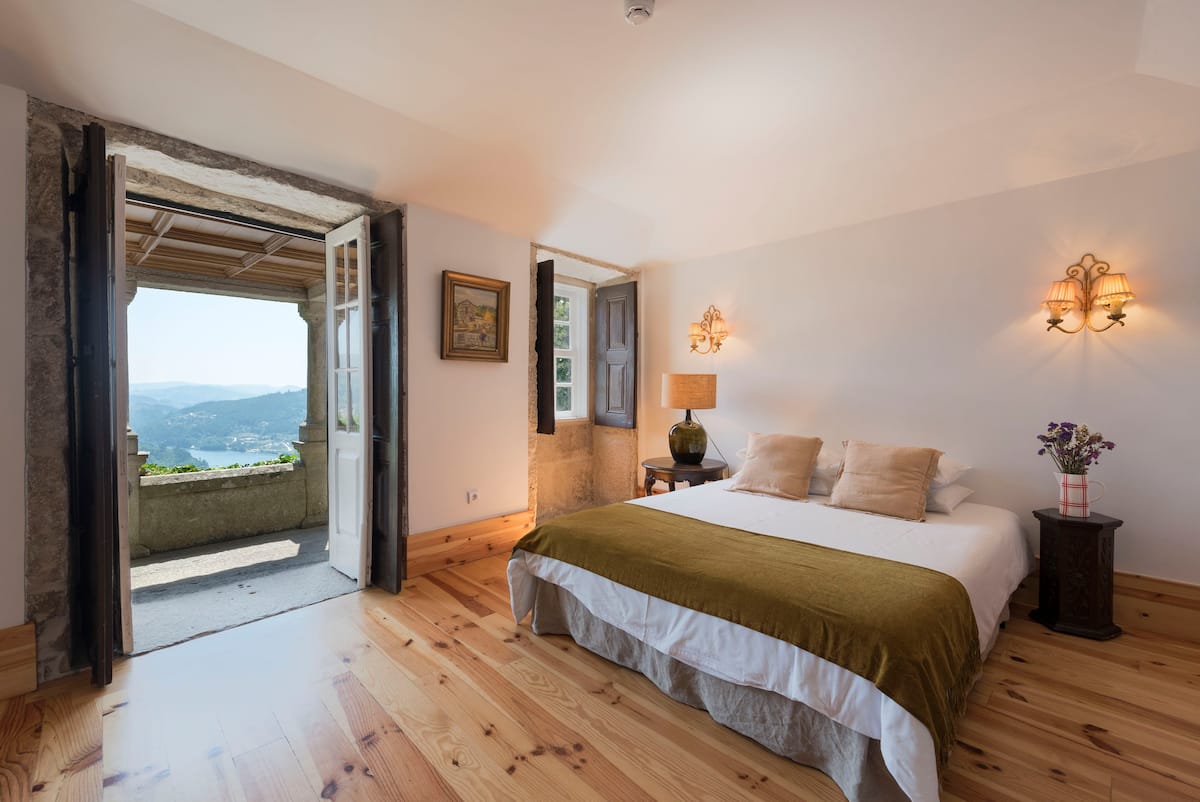 A dois, em família ou com amigos: casas para entrar em 2022 na melhor companhia