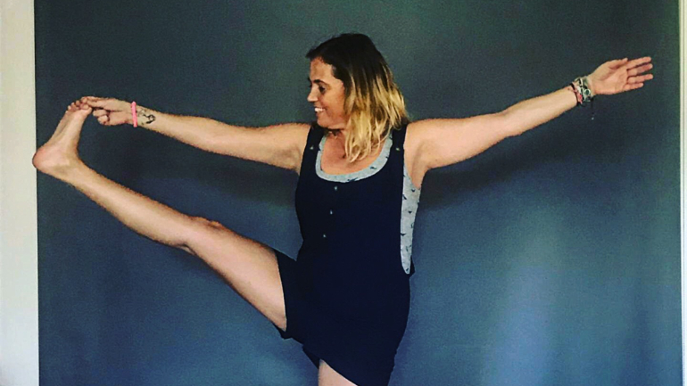 Não é preciso ser-se jovem e atlético para fazer ioga. Há quem comece depois dos 40