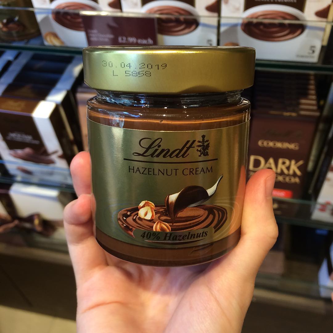 O creme de avelãs da Lindt que quer destronar a Nutella