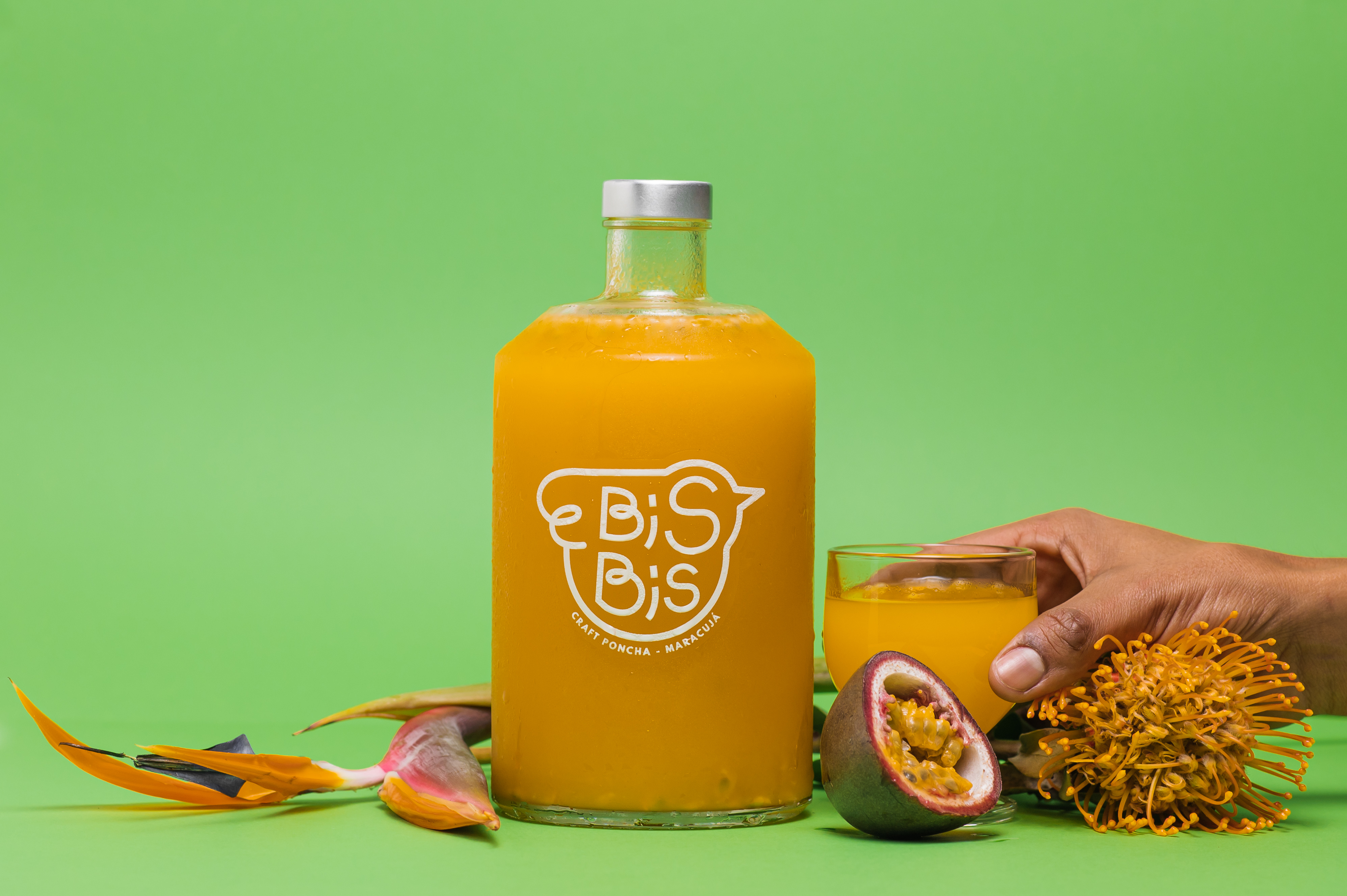 BisBis Poncha. As ponchas chegaram a Lisboa e com um pequeno (mas forte) copo “é festa garantida”