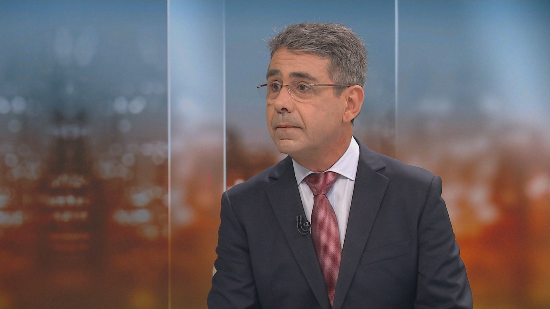 José Gomes Ferreira diz que Marte não é vermelho. A ciência prova que está errado