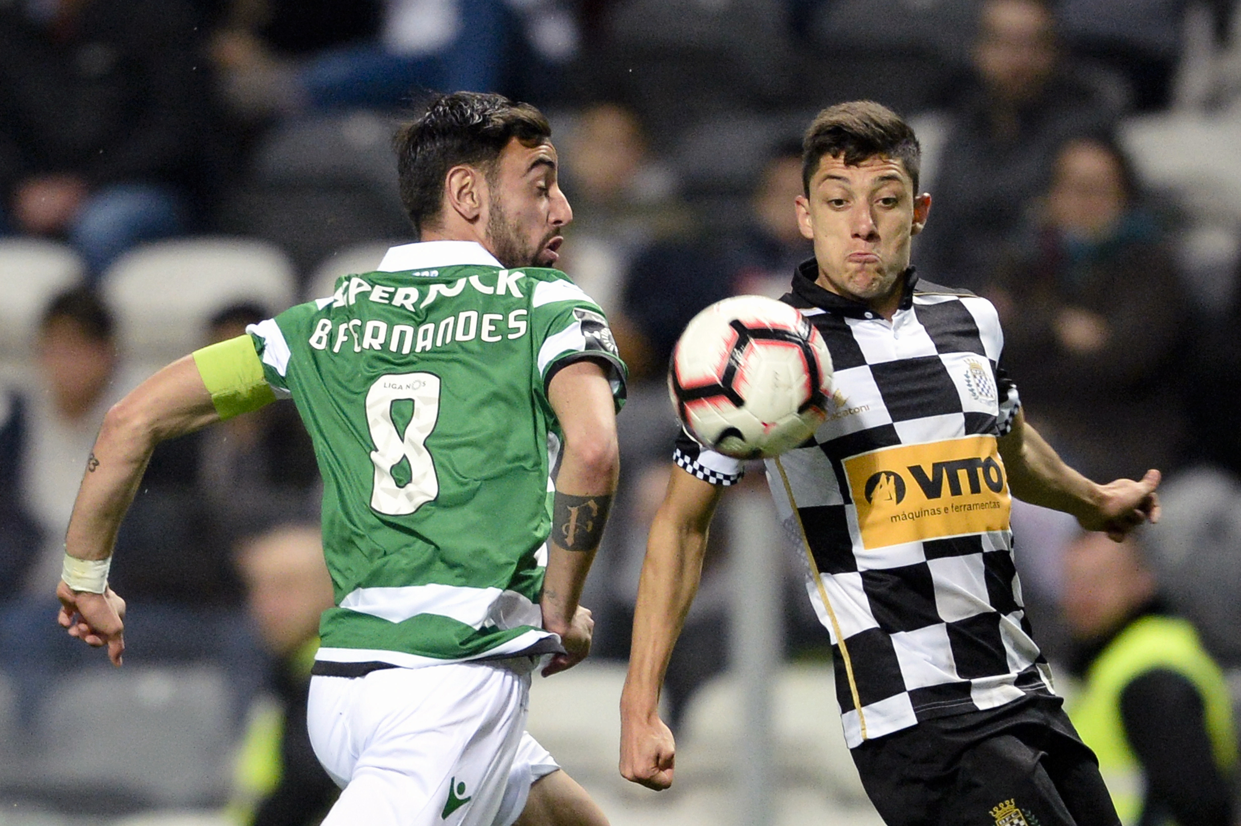 Penálti falhado aos 90+11' dita empate entre Boavista e Vizela