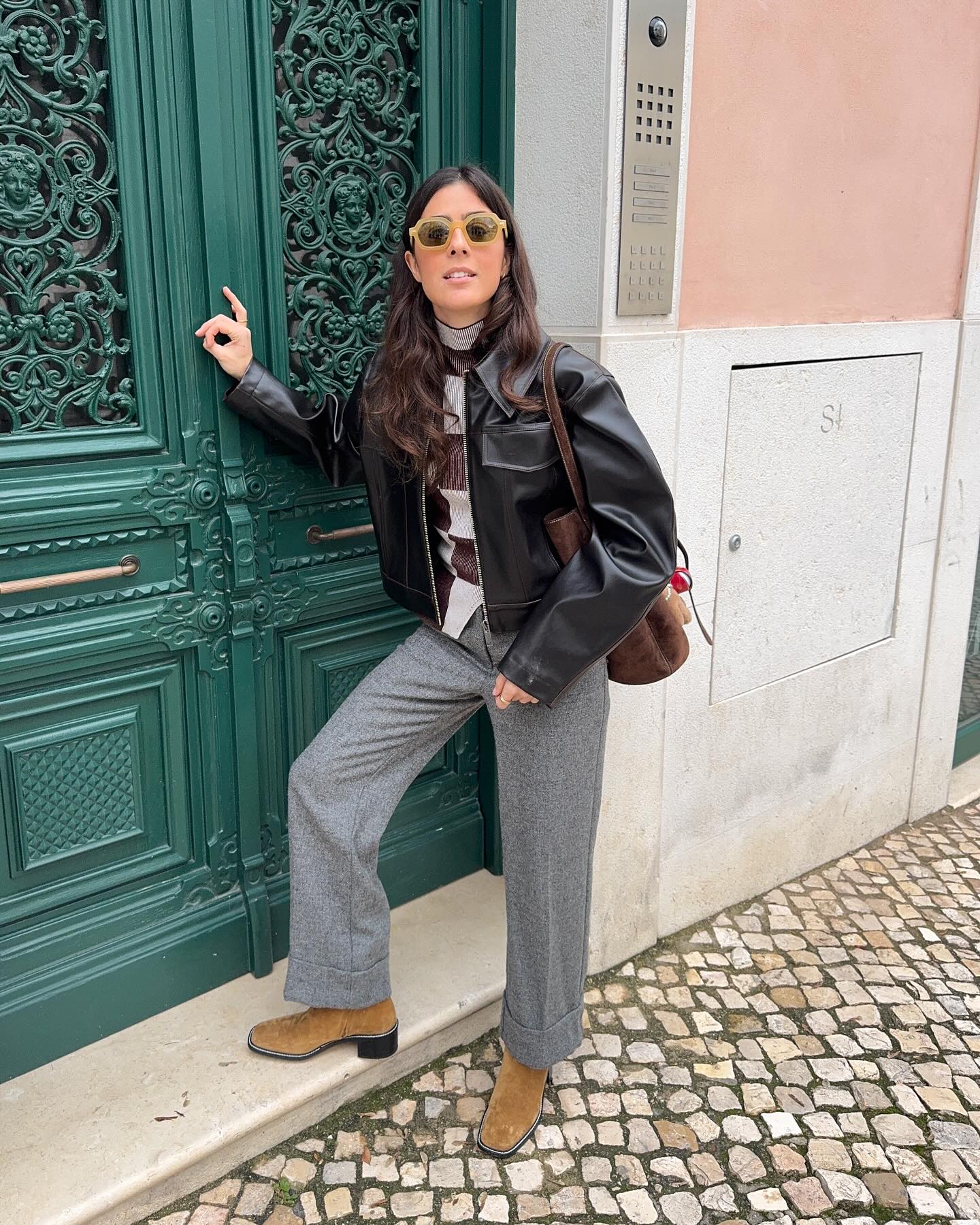 Botas de camurça são super tendência (até Vicky Montanari se rendeu). Veja estes 8 modelos desde 39,99€