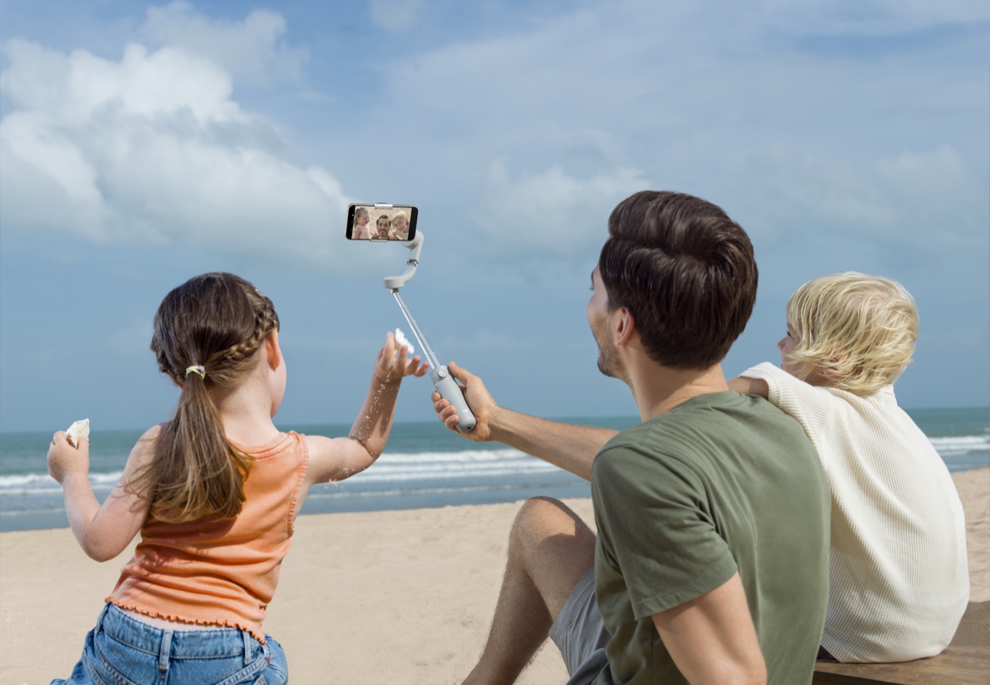 Osmo Mobile 5: DJI revela nova geração de gimbals com selfie stick telescópico