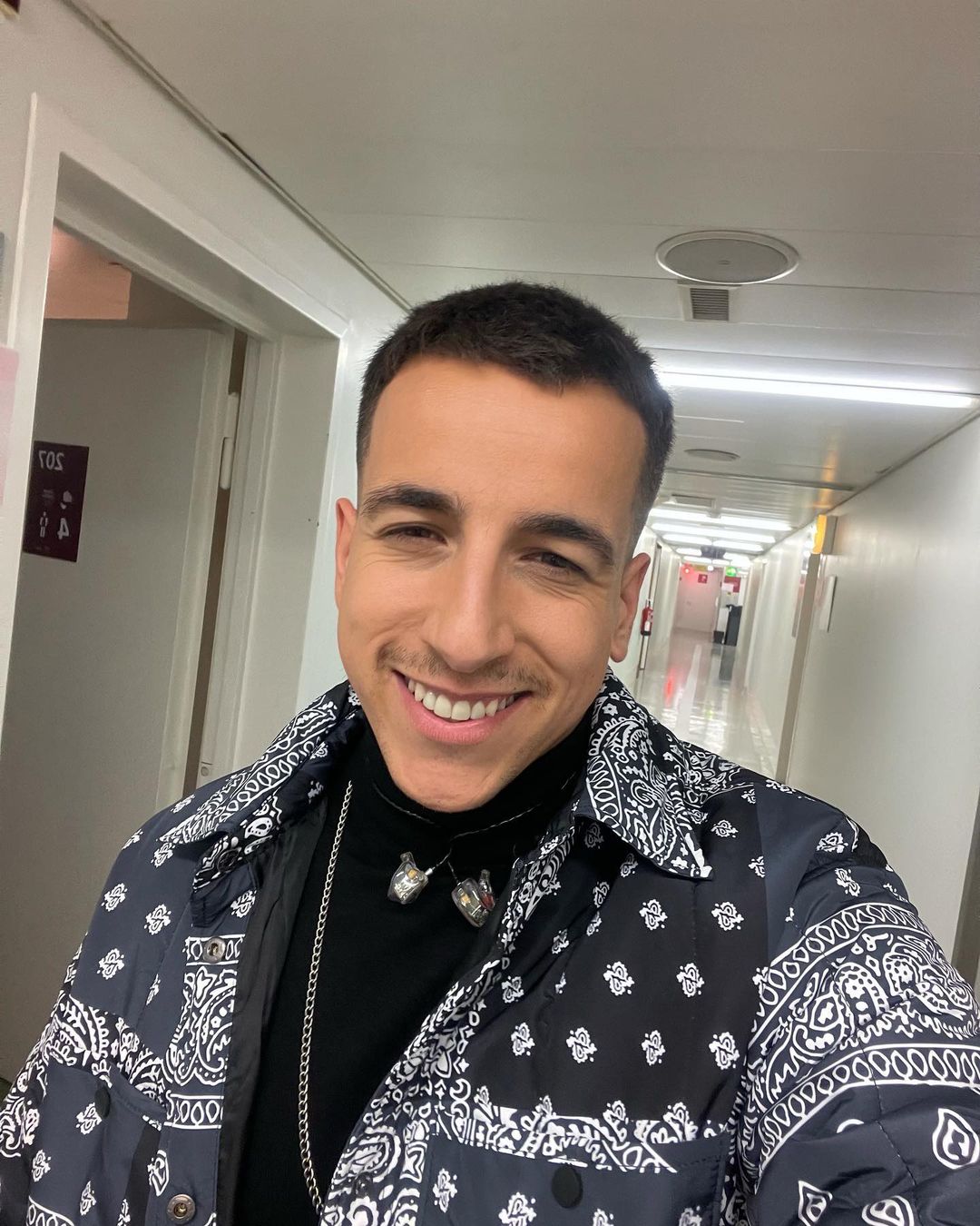 Fernando Daniel tem uma versão da canção mais viral do Natal — sim, é mesmo a do Pingo Doce