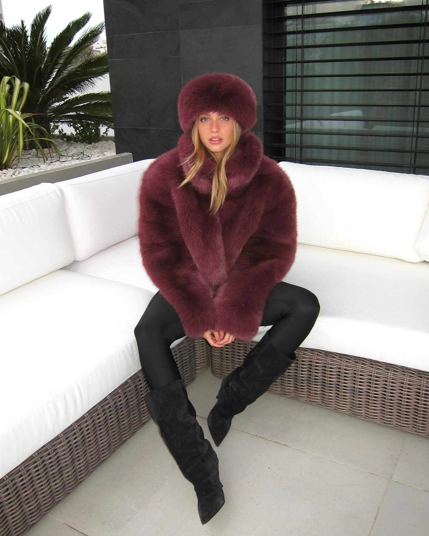 O casaco de Magui Corceiro é perfeito para o frio. Temos 8 opções semelhantes desde 35,99€