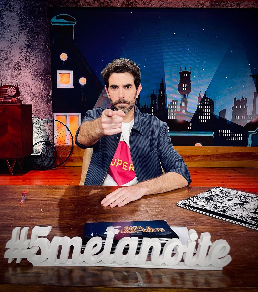 Miguel Rocha. “O que faz a mudança é o registo do apresentador, é o que marca mais”