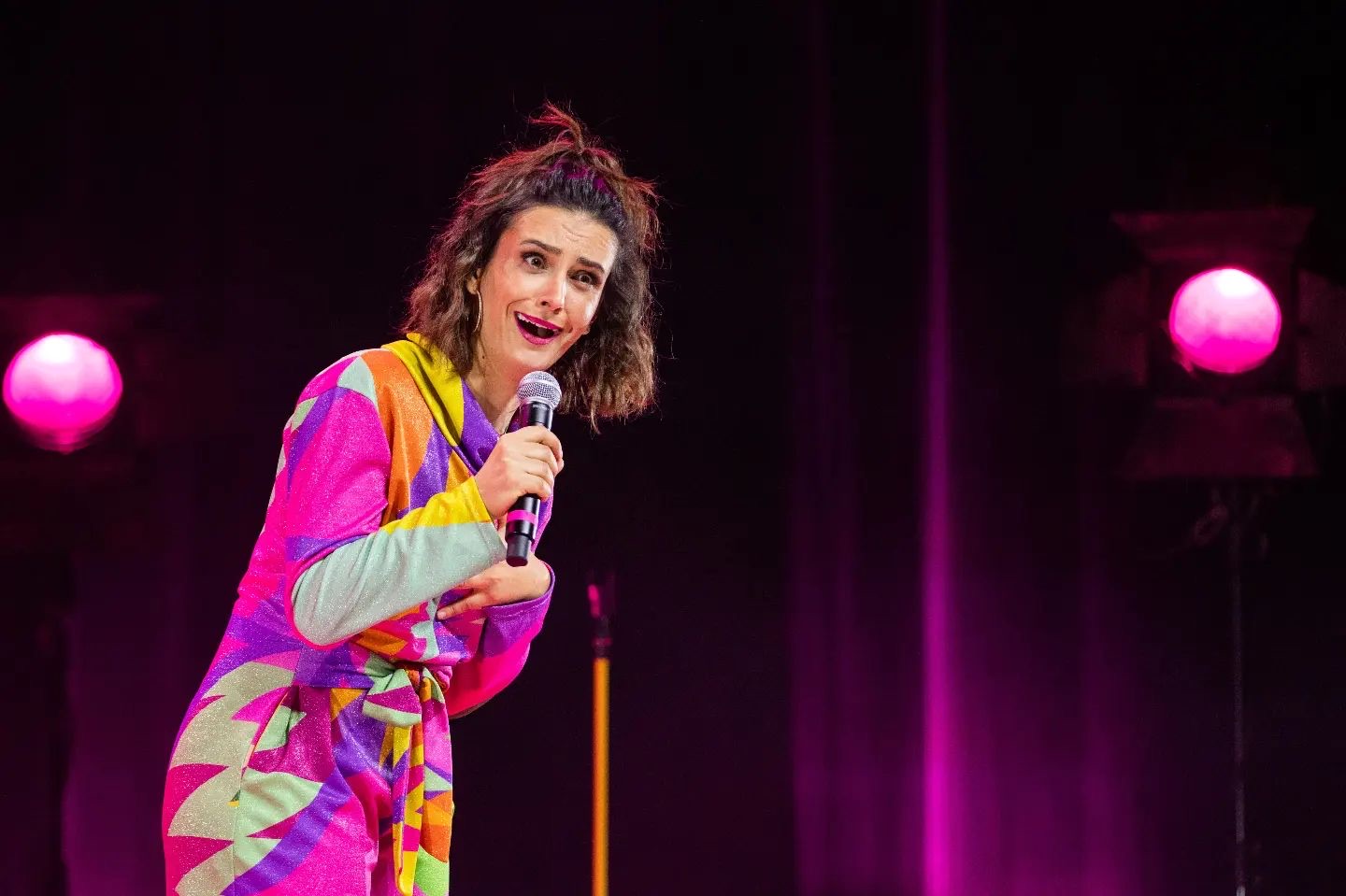 Bumba na Fofinha vai pôr Portugal a rir. Vêm aí vários espetáculos de stand-up da humorista