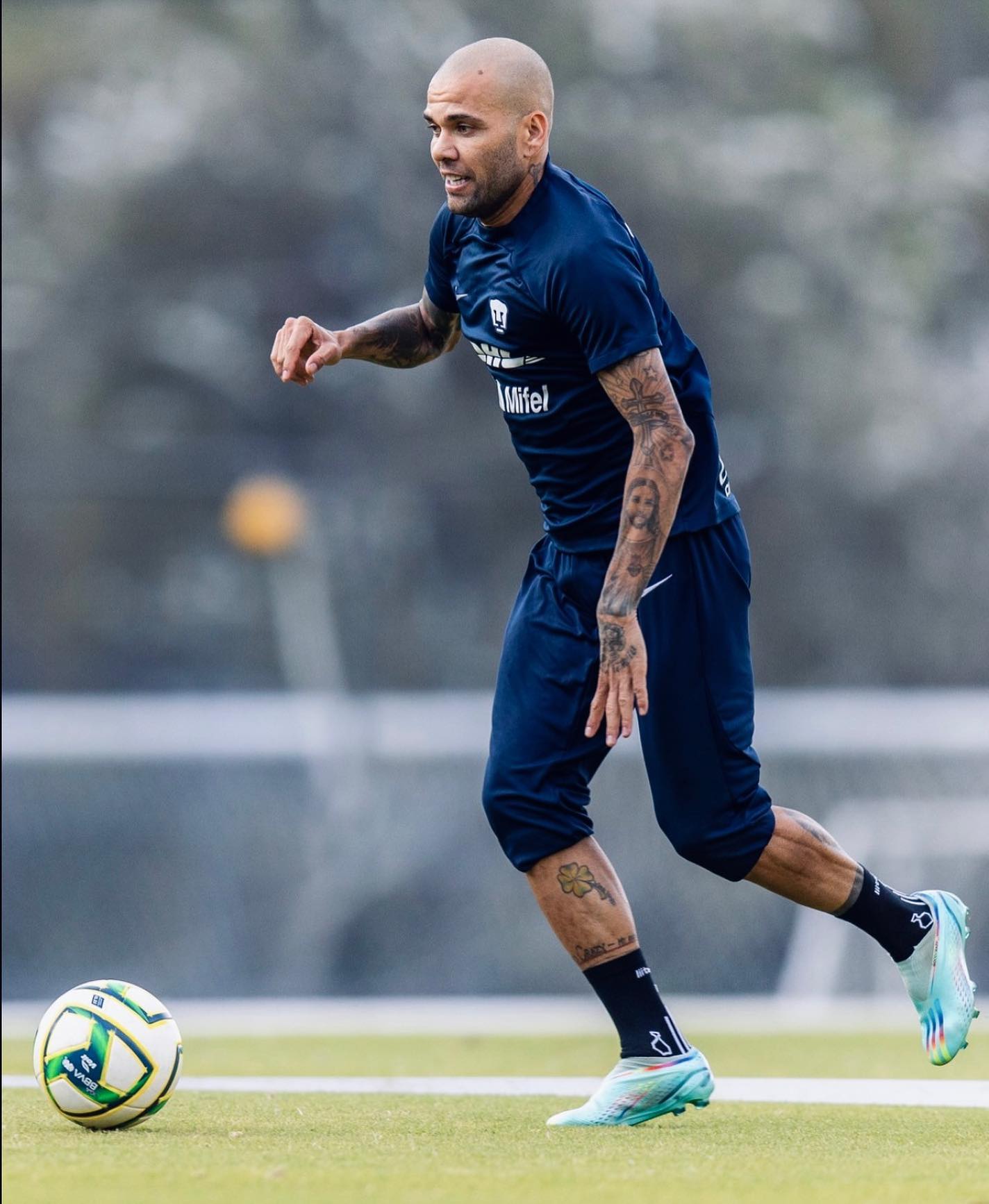 Julgamento de Dani Alves arranca esta segunda-feira. Futebolista está a ser acusado de violação