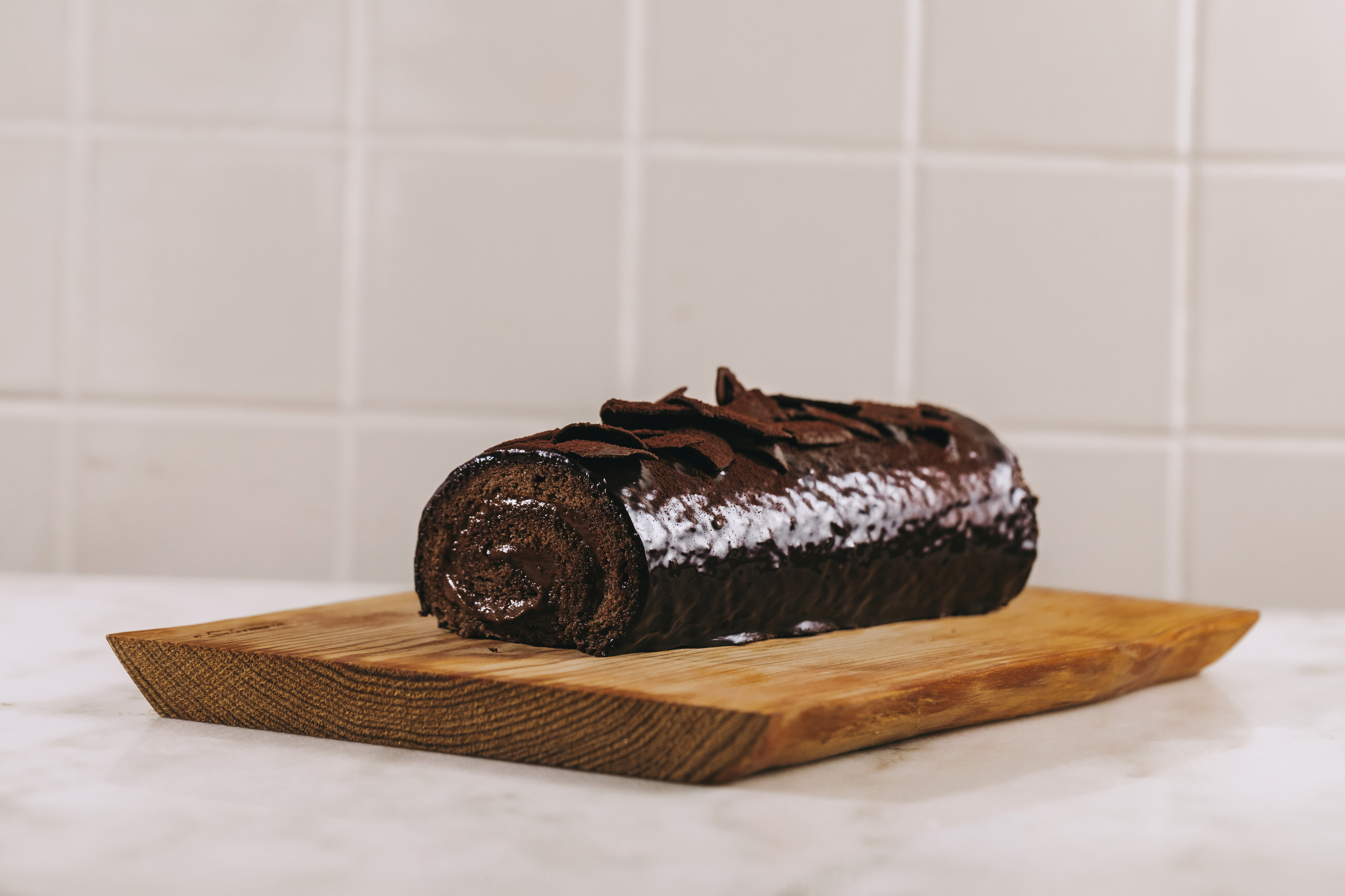 Tem mesmo de provar a nova torta de chocolate e avelã da Padaria Portuguesa. Saiba quanto custa