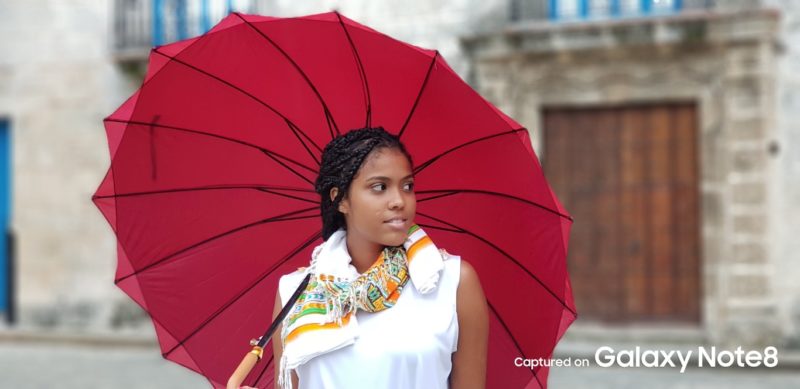 Este autocarro de dois andares é uma casa para arrendar — e sim, fica em Portugal