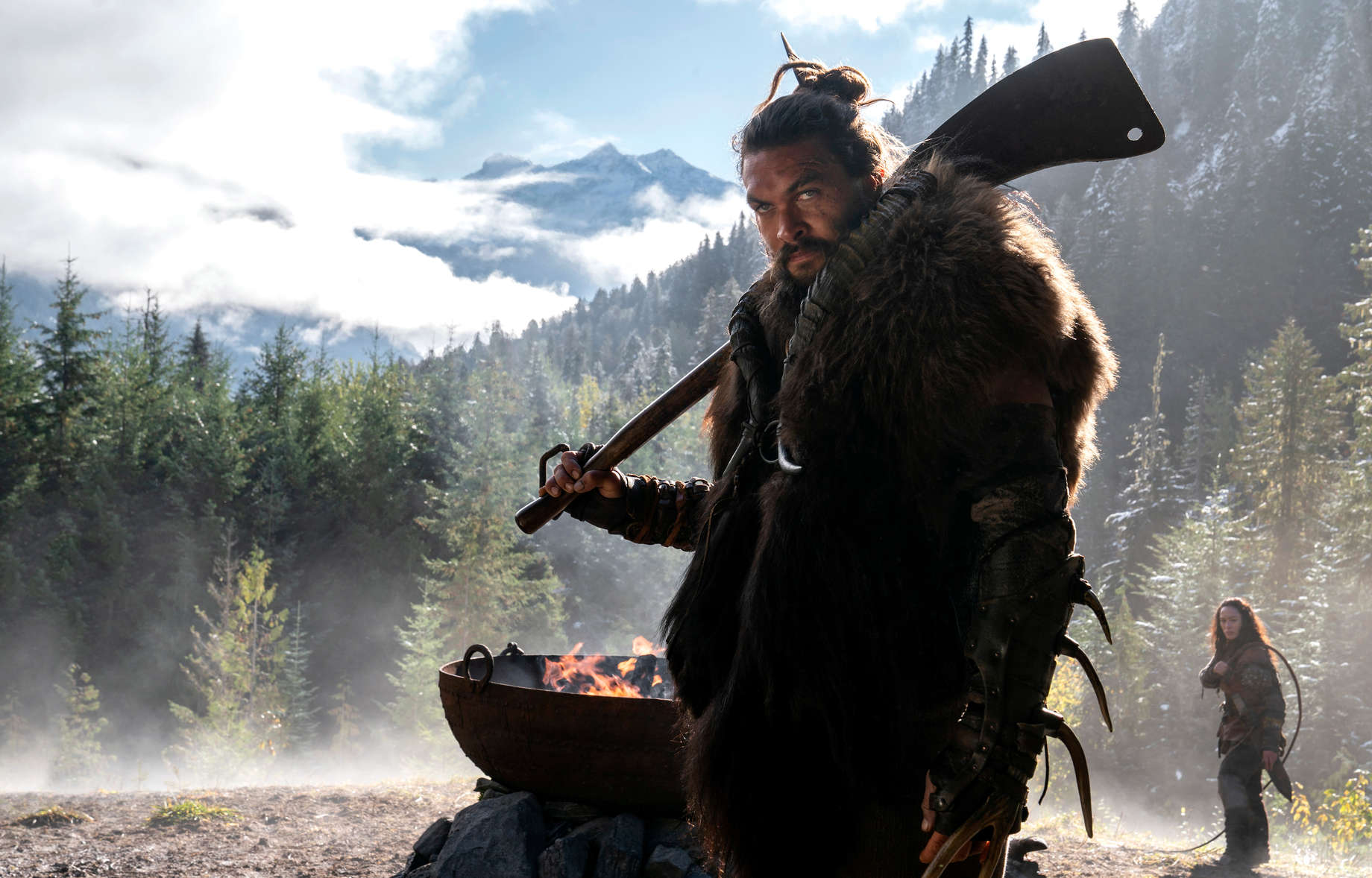 Vimos a nova série de Jason Momoa e temos 5 perguntas a fazer