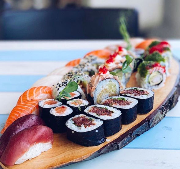 Sushi Praia. O novo restaurante da praia de Carcavelos tem all you can eat a 20€