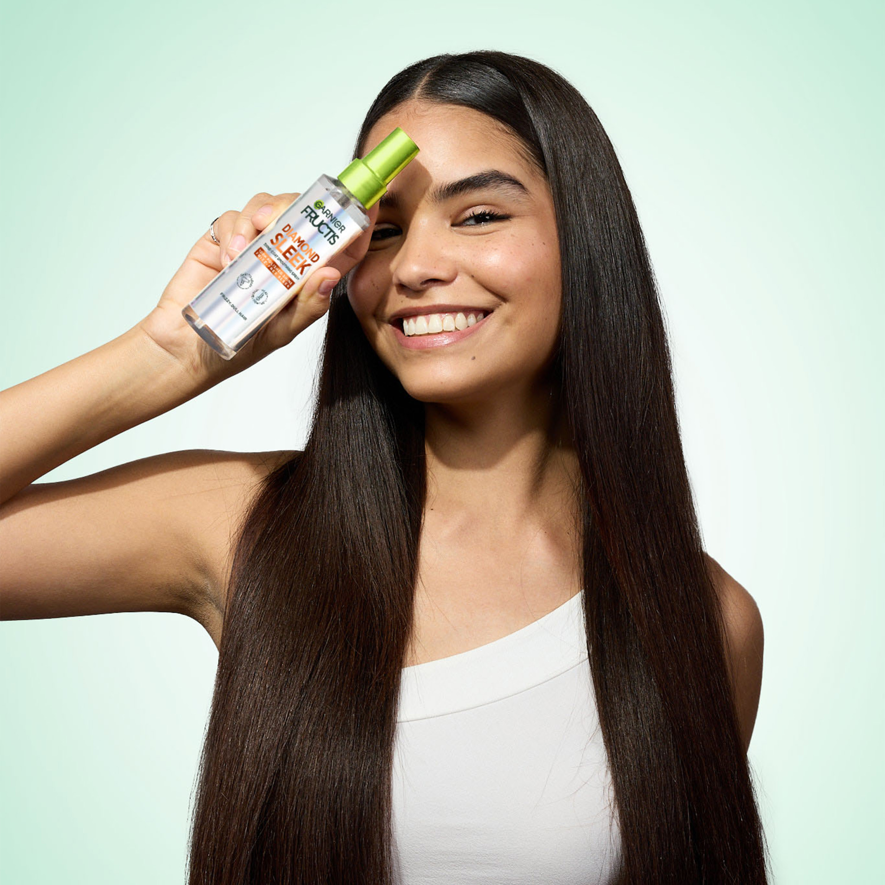 Este novo spray de supermercado promete cabelo à prova de frizz e até 100 horas de brilho por 8,99€