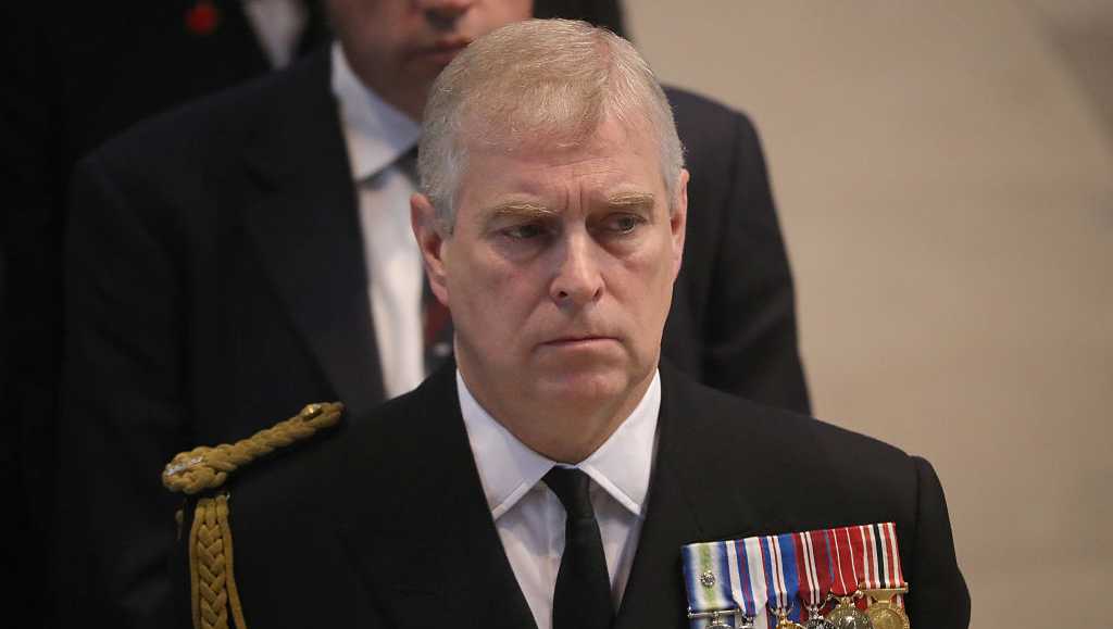 Ex-príncipe André ainda não pagou os 13 milhões de euros emprestados pela família real para abafar caso de abuso sexual