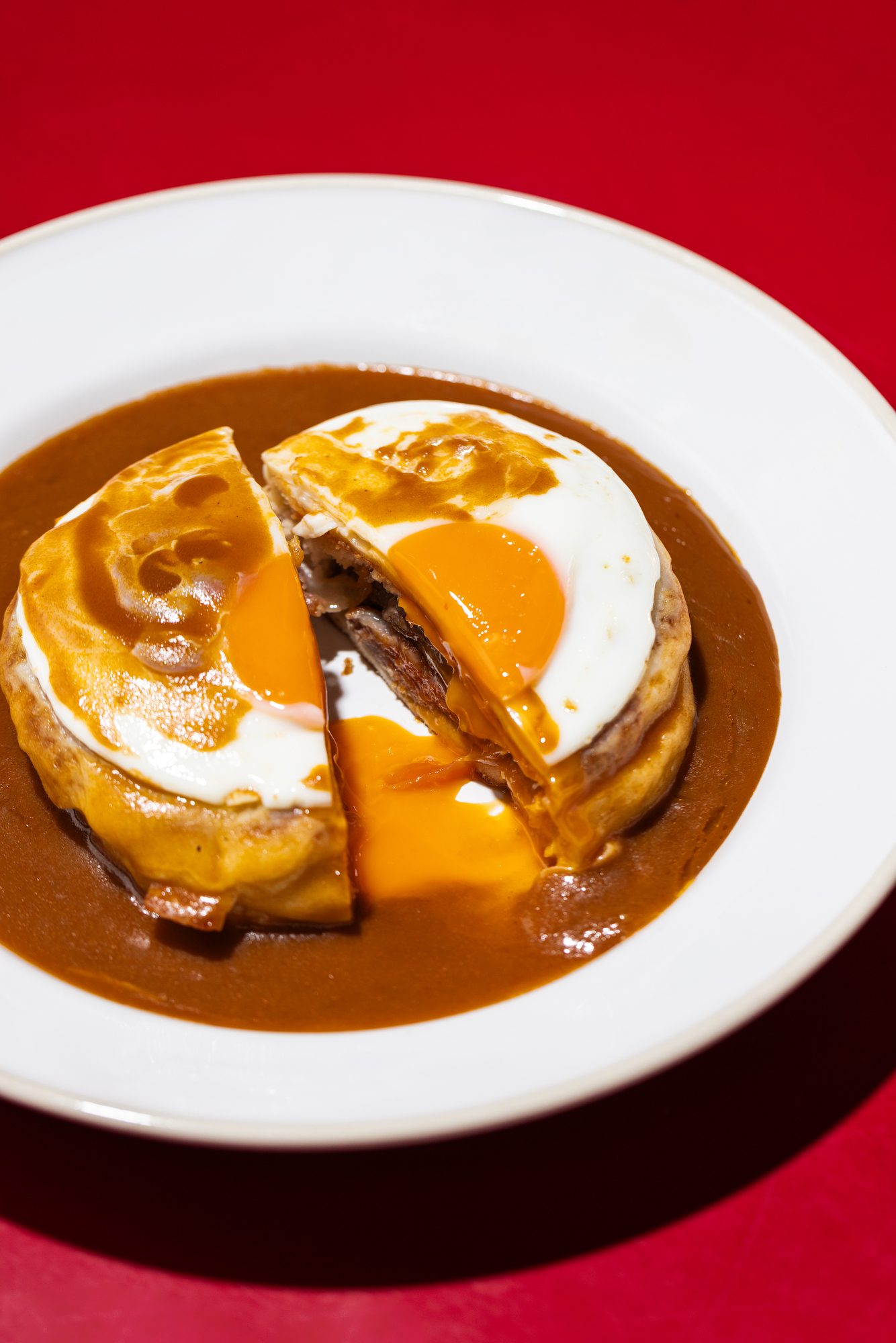 A semana da francesinha volta ao Zunzum com 5 receitas especiais, exclusivas e únicas. Marque na agenda
