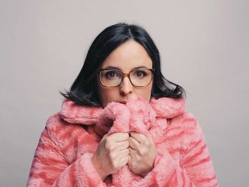 Se já é “Extremamente Desagradável” via rádio, imagine ao vivo. Joana Marques vai atuar nos Coliseus