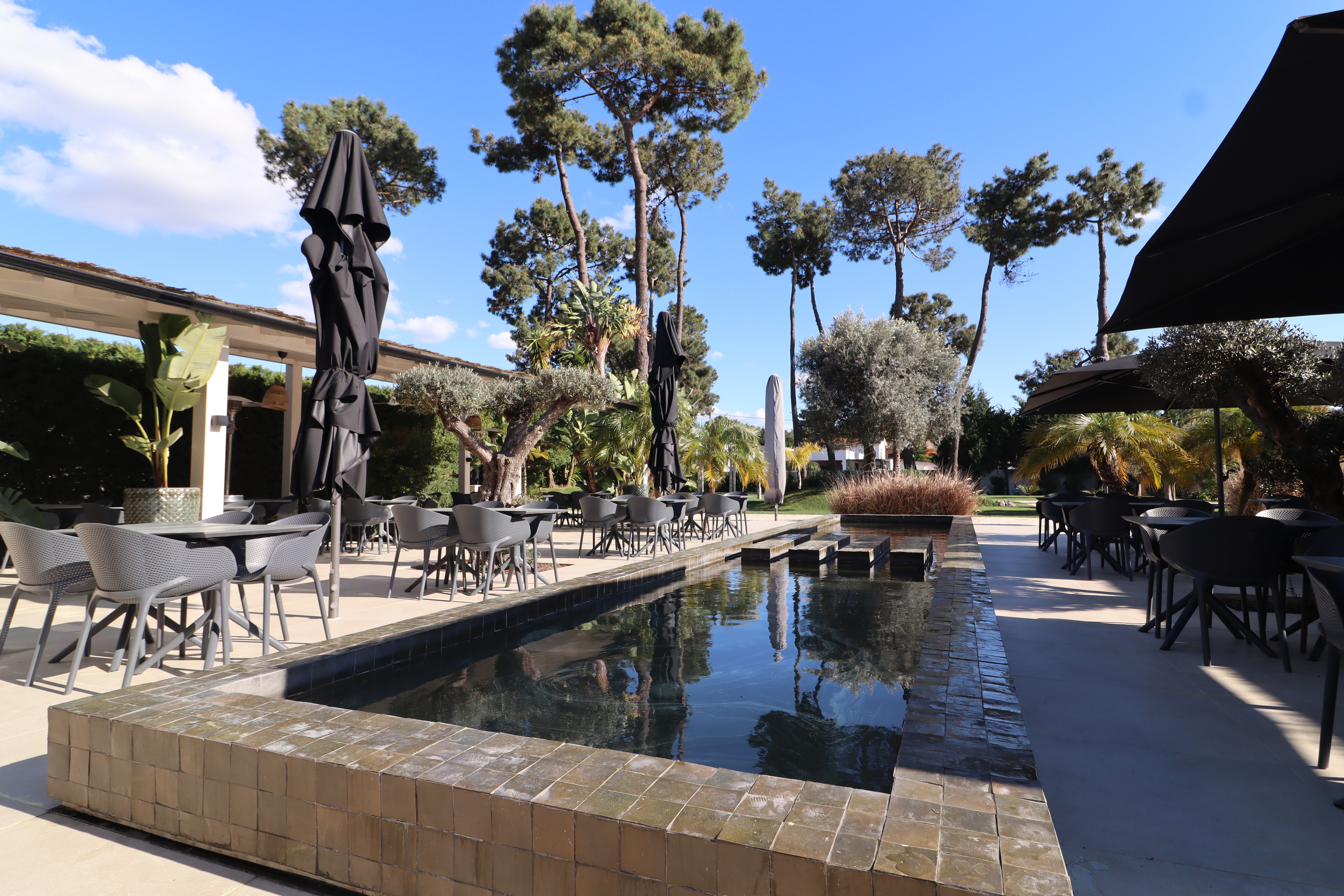 4 restaurantes com esplanadas incríveis para conhecer neste fim de semana de sol