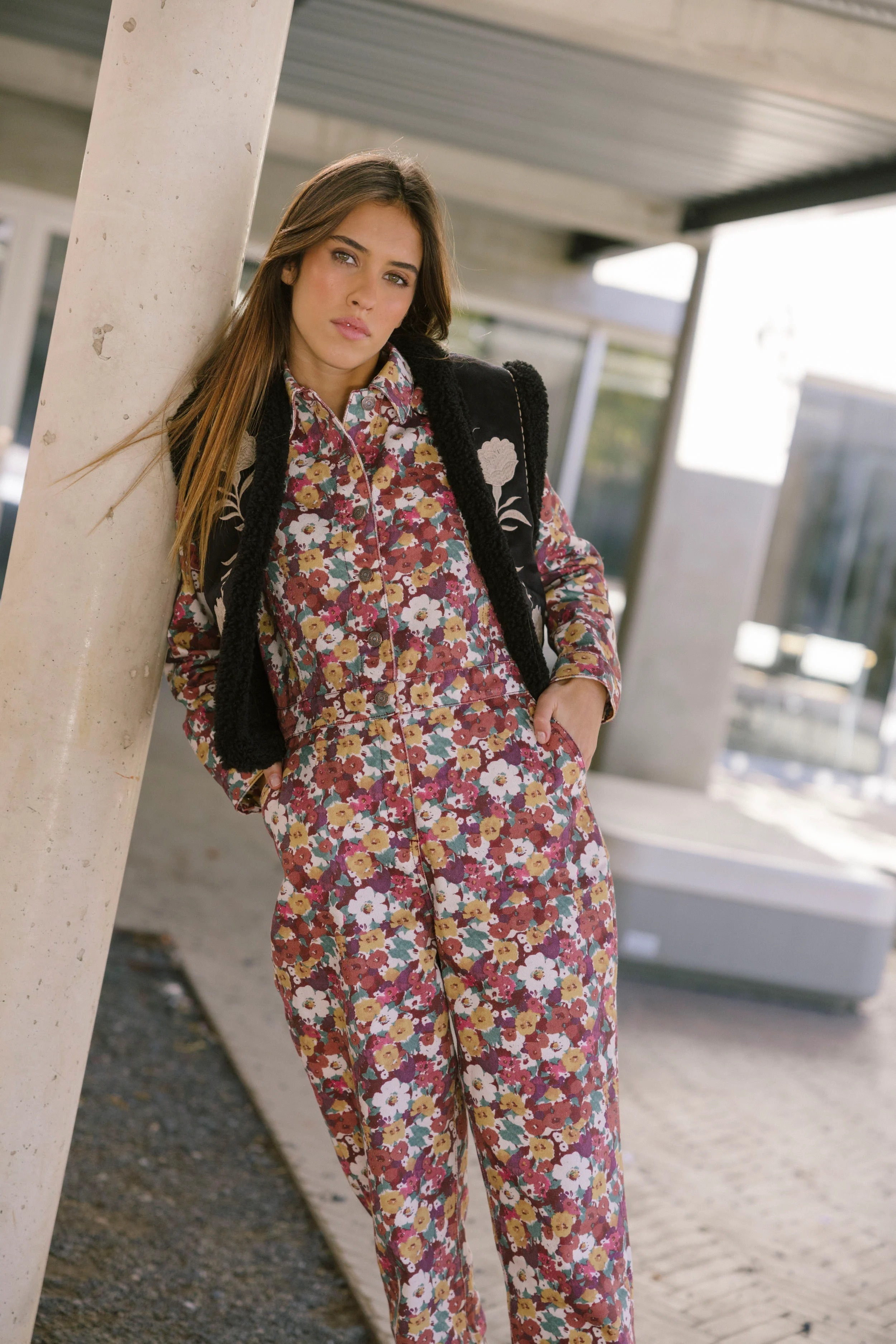 As jardineiras das manas Rugeroni transformaram-se em macacões quentinhos de outono. Veja os modelos