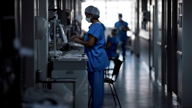 Ex-concorrente de “Hell’s Kitchen” diz que Ljubomir lhe ofereceu a vitória caso fizesse sexo com ele. Chef desmente