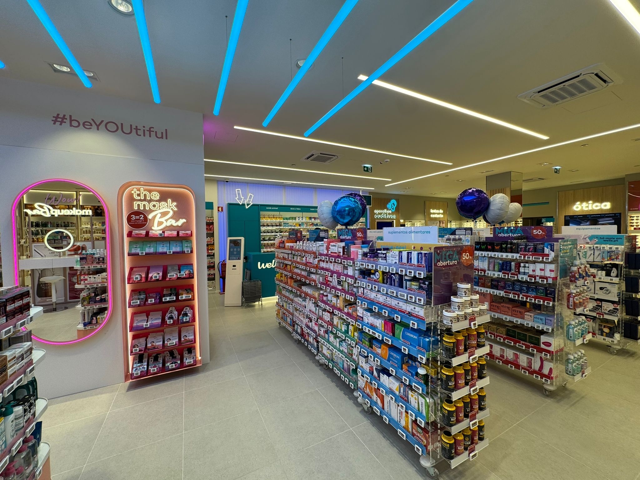 Estes perfumes e produtos de maquilhagem e skincare estão mais baratos. 10 sugestões com desconto na Wells