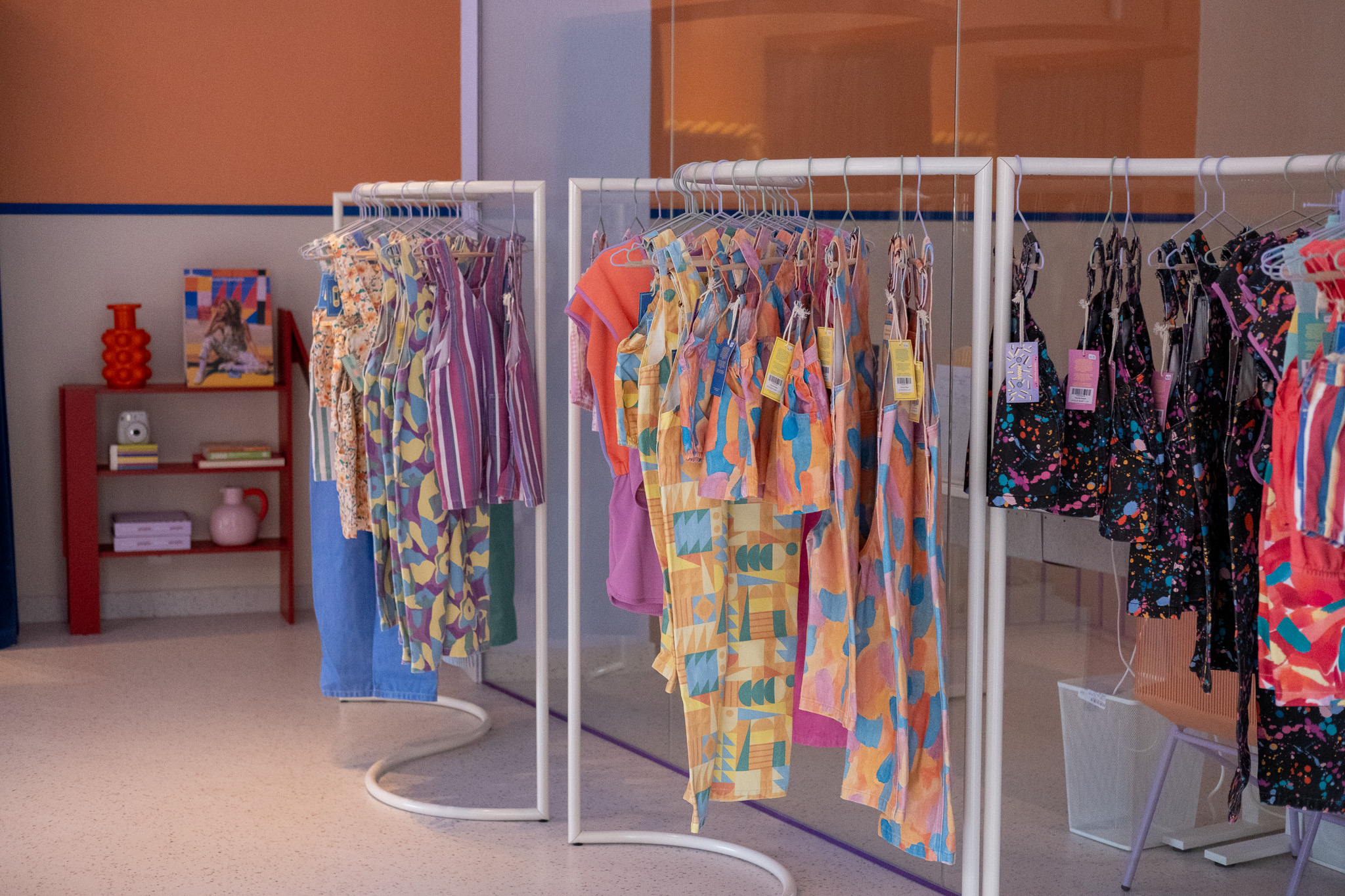 Já abriu a primeira loja da Favorite People, a marca que fez as jardineiras cool outra vez